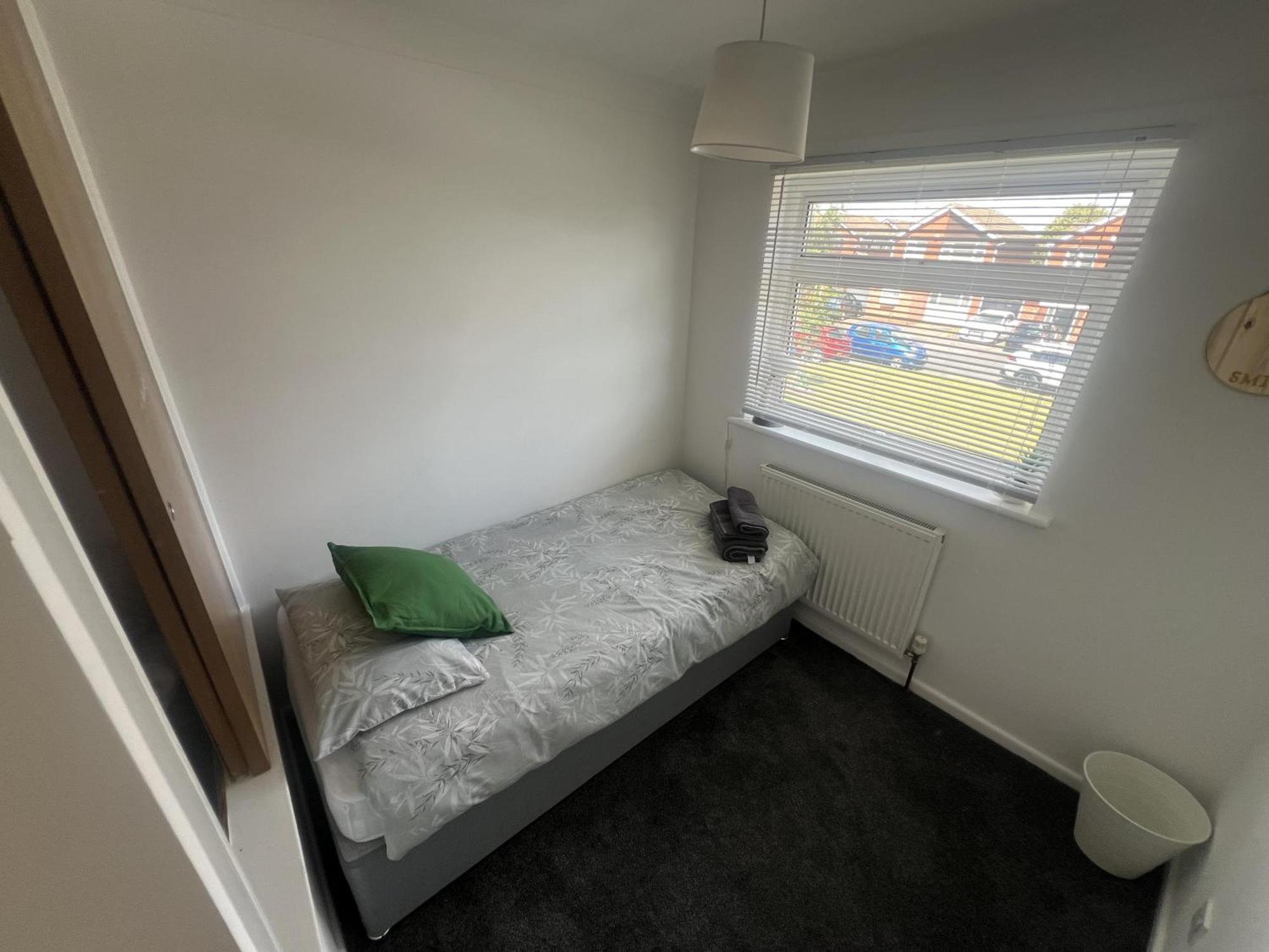 Villa Charming 3-Bed House In Leighton Buzzard Esterno foto
